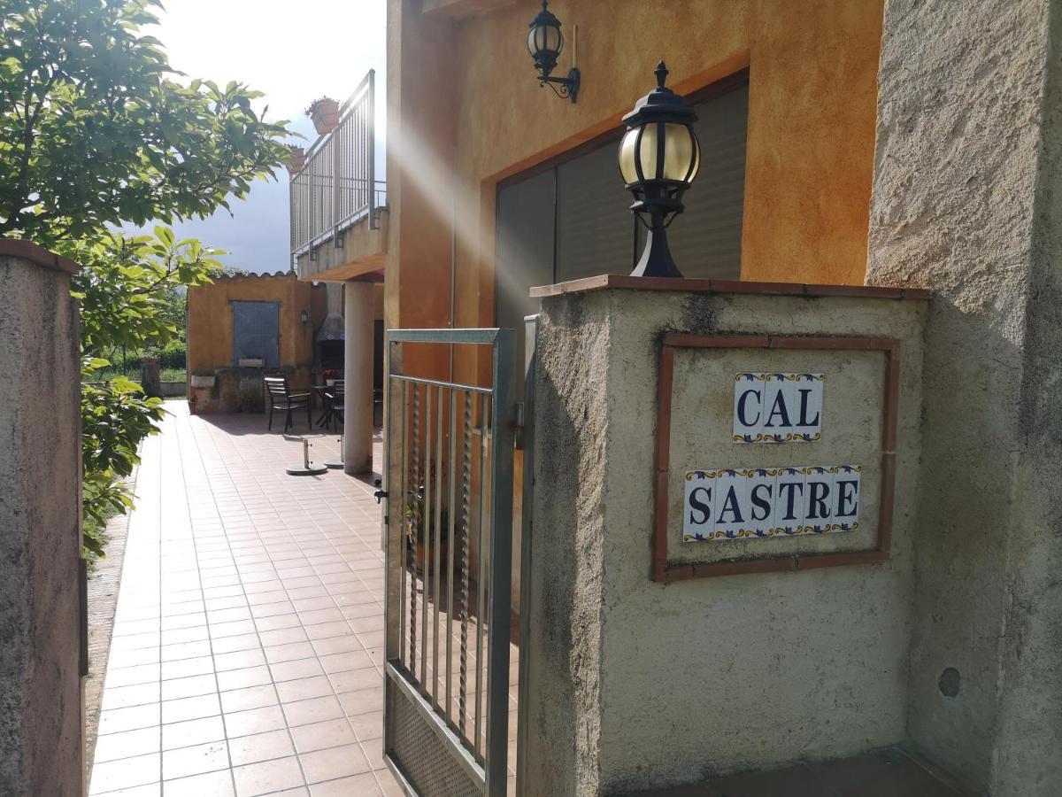 Masoveria De Cal Sastre Girona Bagian luar foto